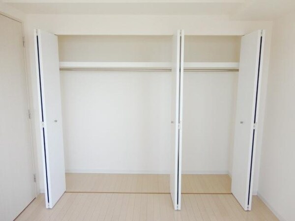 収納(★ワイドなクローゼット★)