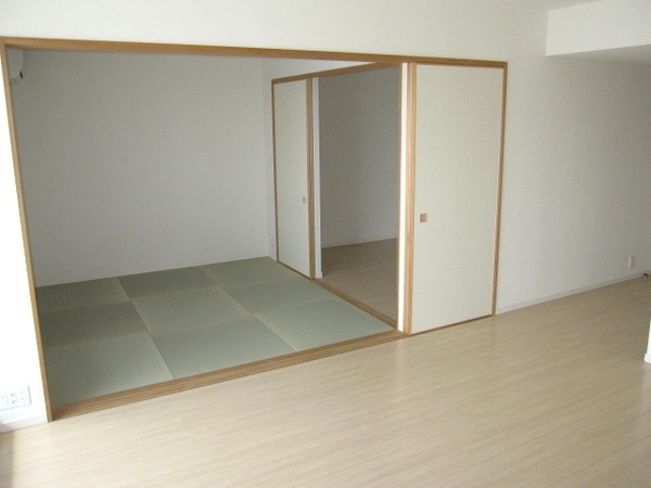 その他室内・内装(★リビング横に和室があると便利ですね★)