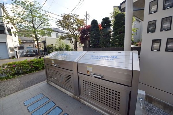 共有部分(★敷地内にあるゴミ捨て場です★)