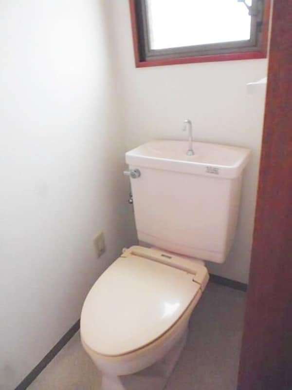 トイレ(別部屋参考写真)
