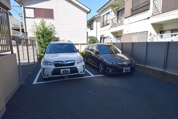 駐車場(★お問い合わせはタウンハウジング府中店まで★)