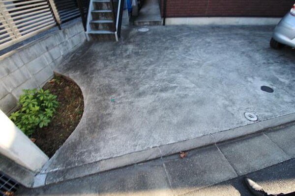 エントランス(★入り口前のスペースです★)