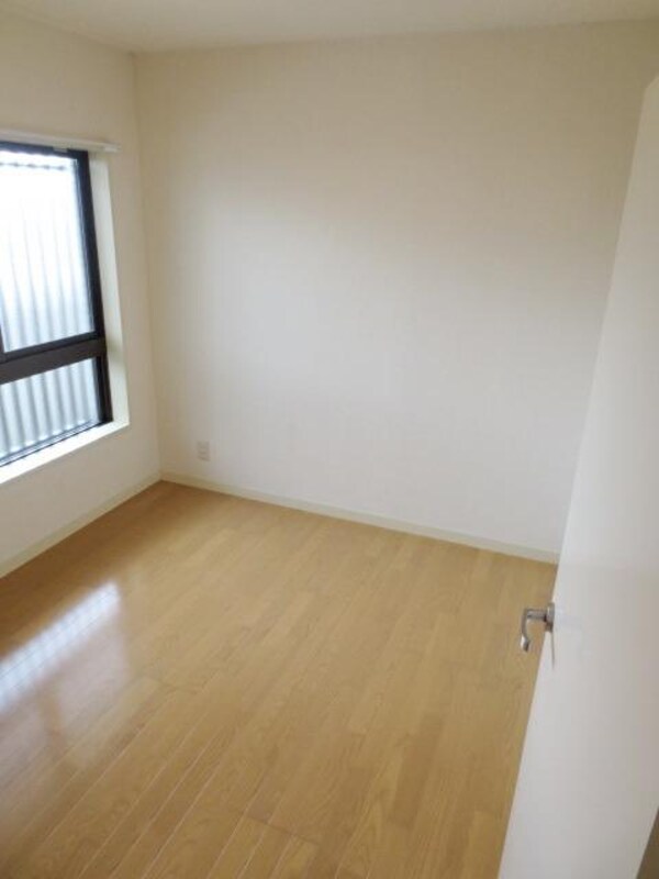 リビング・居室(★フローリングのお部屋です★)