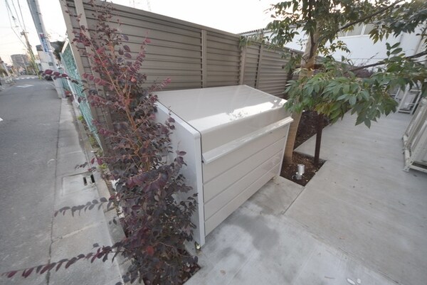 共有部分(ゴミ置き場)