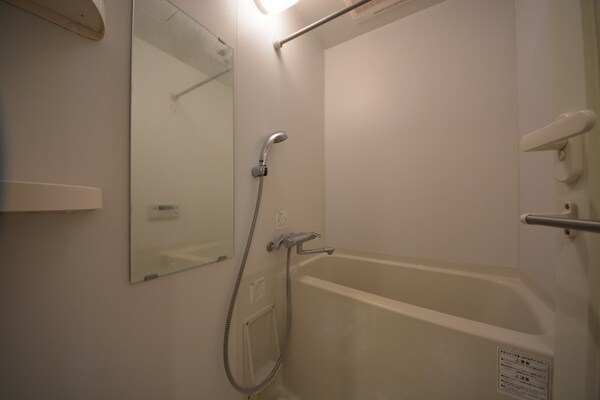 バス／シャワールーム等(内装)