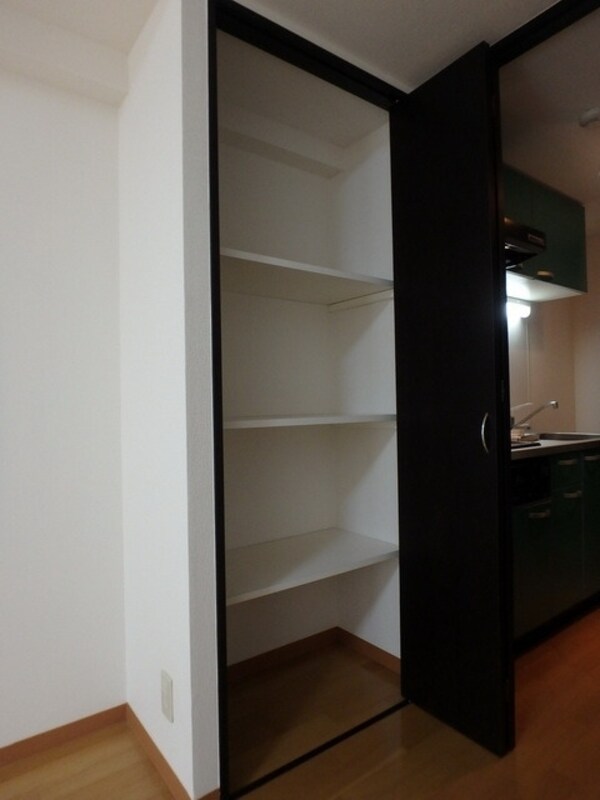 設備(★ちょっとした物入れに★)