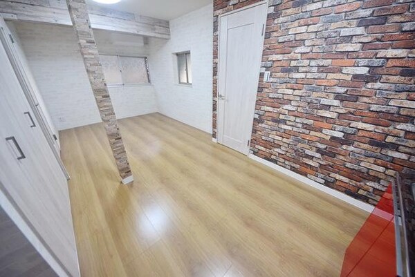 その他室内・内装(★クローゼット内の壁紙もおしゃれに★)