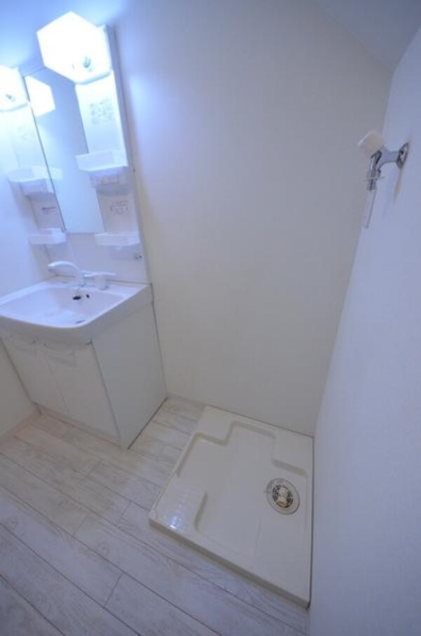 設備(室内洗濯機置場)