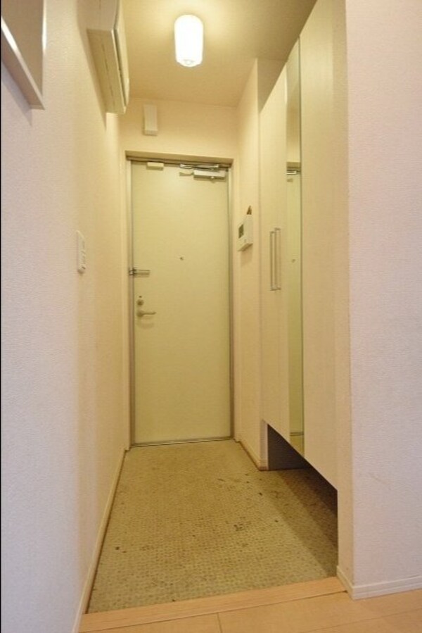 玄関(★お問い合わせはタウンハウジングまで★)