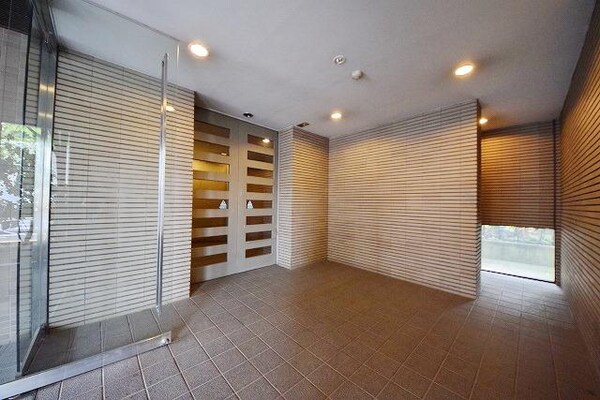 エントランス(★安心のオートロック付きエントランスです★)