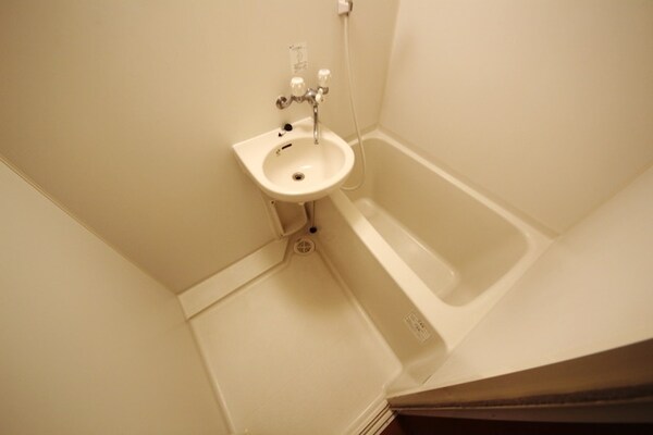 バス／シャワールーム等(★浴槽★)