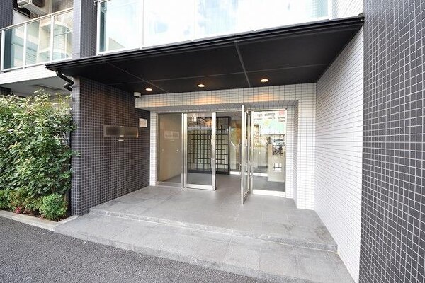 エントランス(★お部屋探しはタウンハウジング稲田堤店まで★)