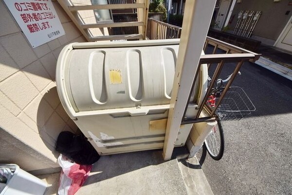 共有部分(★ゴミ置き場です★)