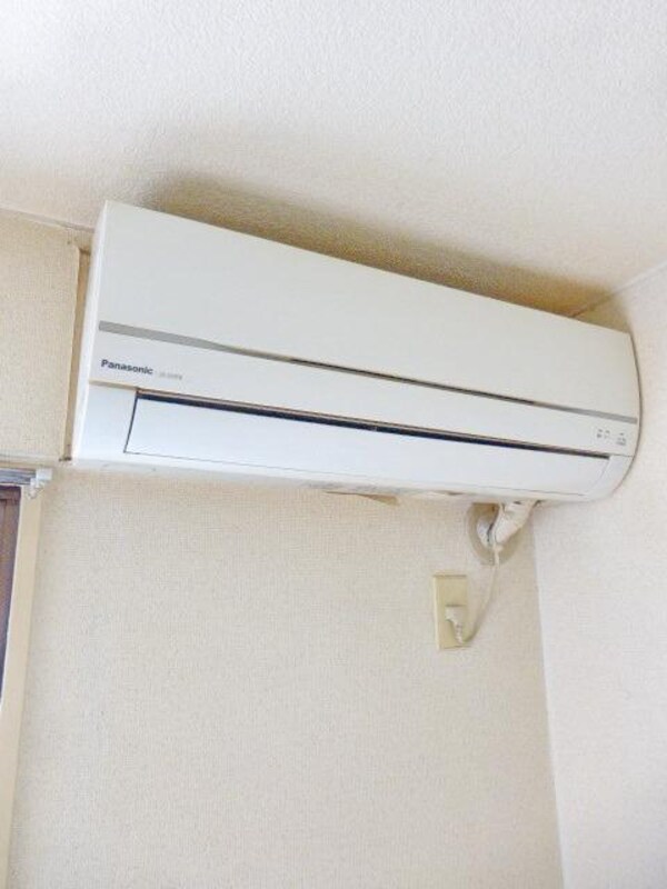 設備(エアコンです)