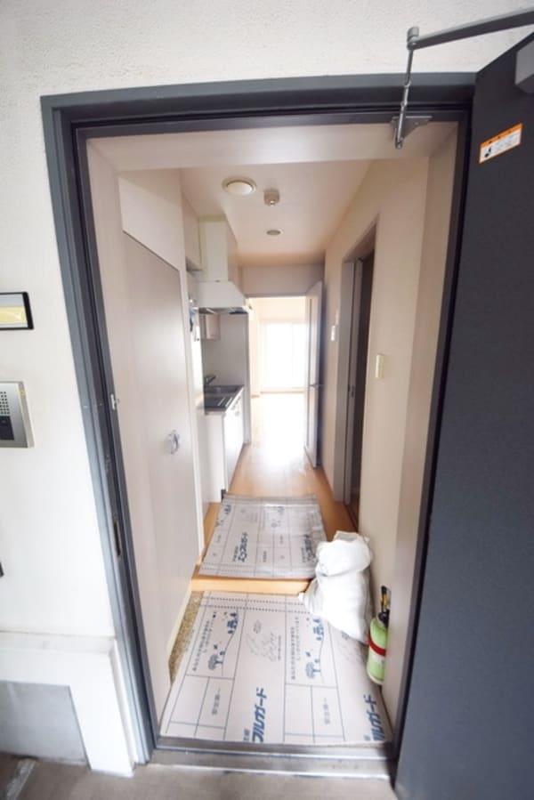 玄関(★お問い合わせはタウンハウジングまで★)