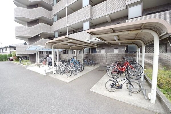 共有部分(★駐輪場です。)