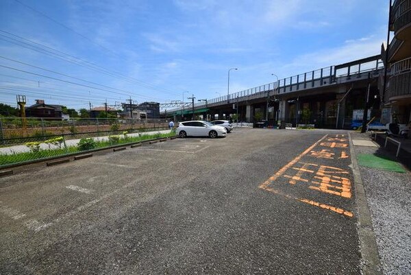 駐車場(駐車場)