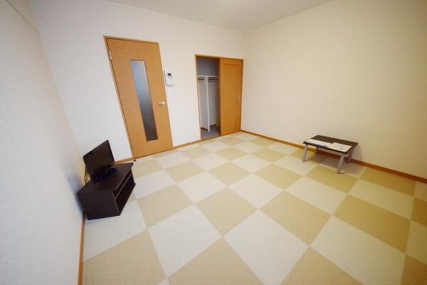 その他室内・内装(★ワイドな形のお部屋です★)