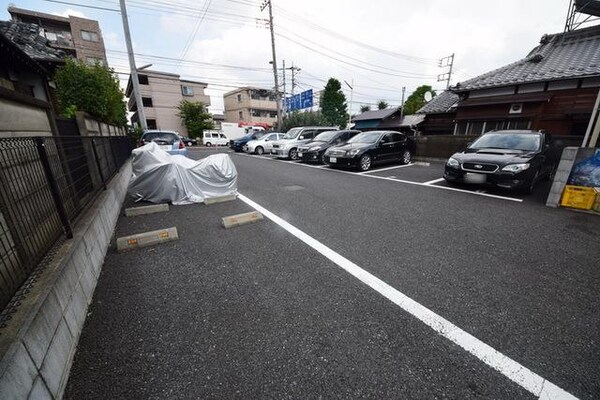 駐車場(★敷地内駐車場です★)