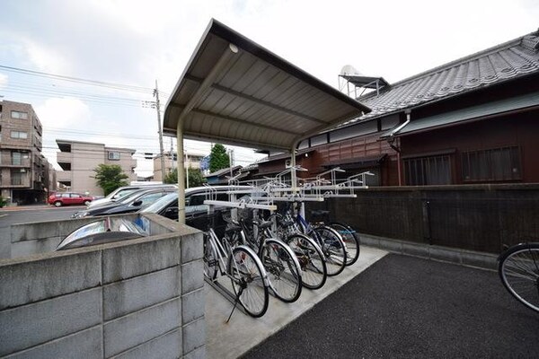 共有部分(★屋根付き駐輪場です★)