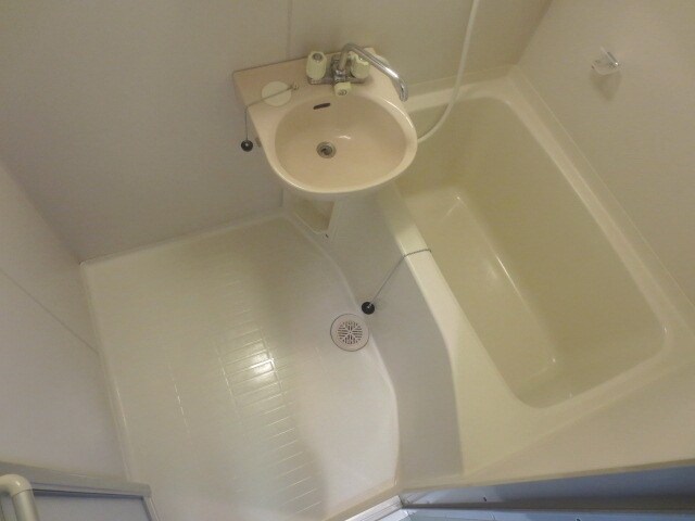 物件内観写真4　(★バスルームです。★)