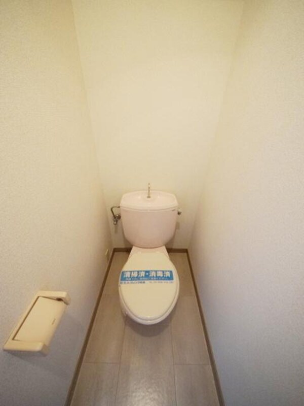トイレ(★そうです、ここが癒しの空間です★)
