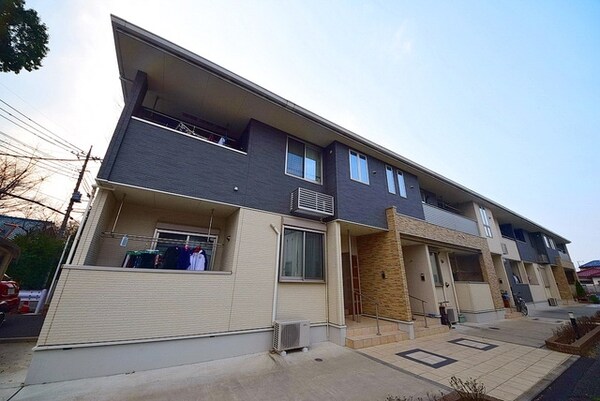 外観(★閑静な住宅街で住環境良好★更新料なし★)