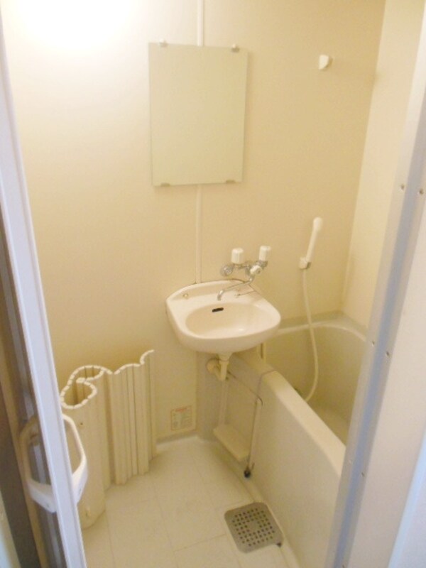 バス／シャワールーム等(★お部屋探しは株式会社タウンハウジング東京まで★)