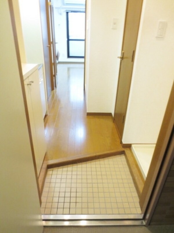 玄関(★お問い合わせはタウンハウジングまで★)