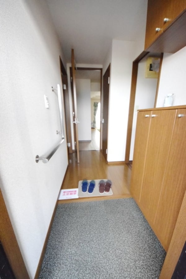 玄関(別号室参考写真)