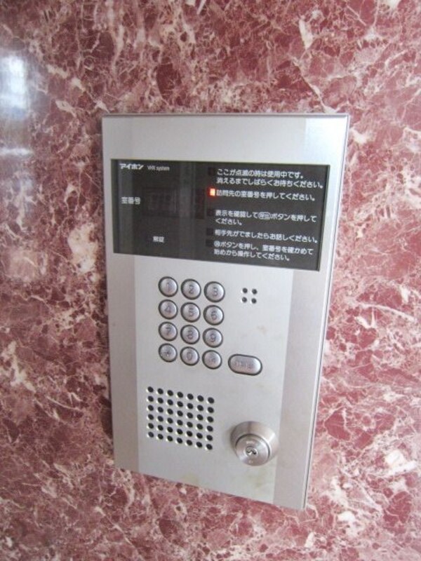 エントランス(★オートロック付きでセキュリティ安心★)