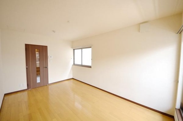 その他室内・内装(☆ゆったりとした居室です☆)