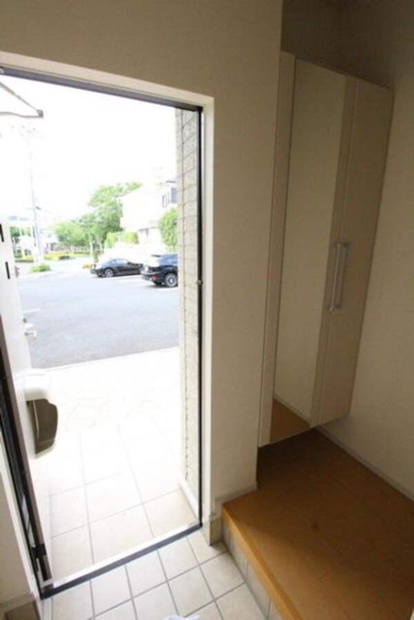 玄関(★広々玄関★)