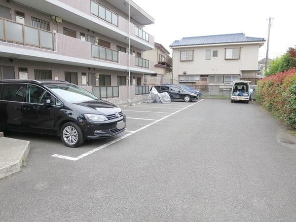 駐車場(★タウンハウジング稲田堤店★駐車場★)