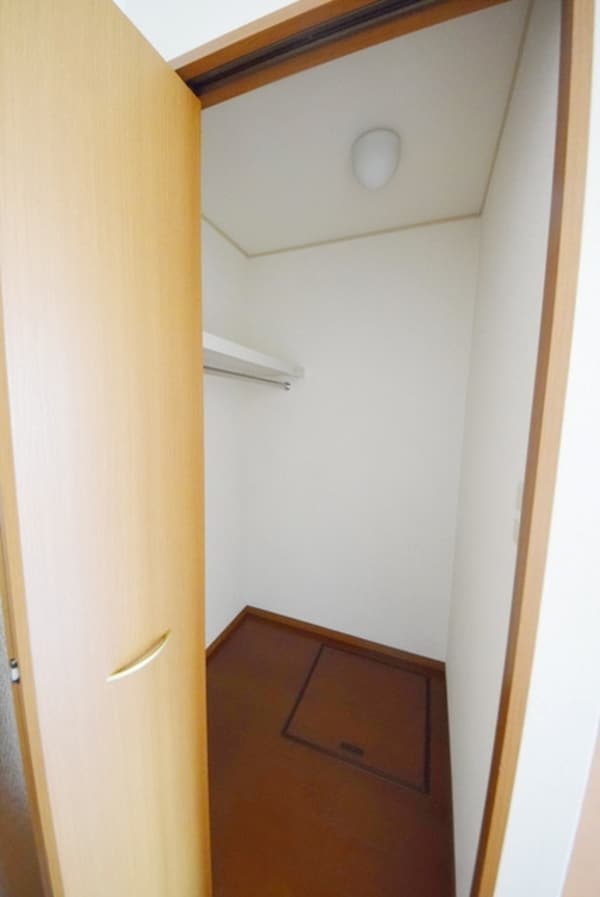 収納(★ウォークインクローゼットです★)