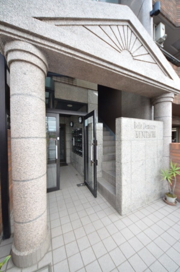 エントランス(外観・共用部分)