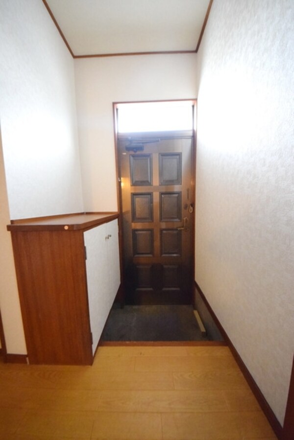 玄関(室内・室内設備)