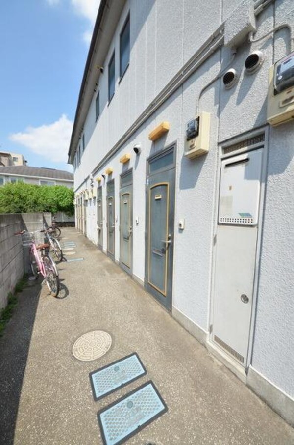 エントランス(外観・共用部分)