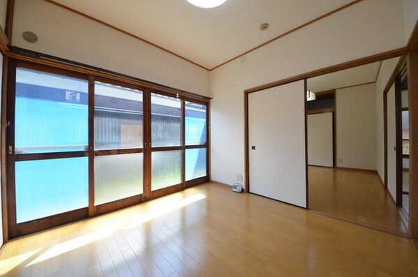 リビング・居室(広々居室)