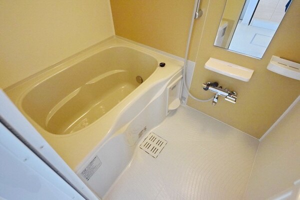 バス／シャワールーム等(★お部屋探しは株式会社タウンハウジング東京まで★)