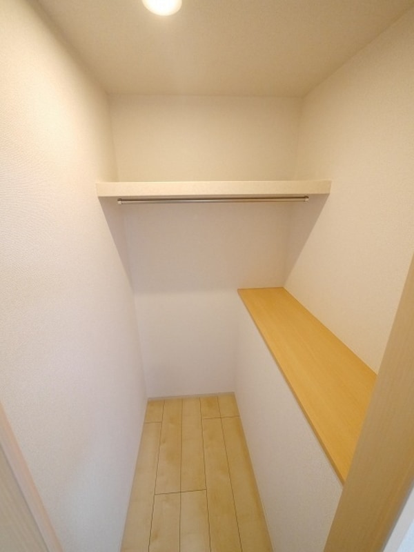 設備(★たっぷり収納できるウォークインクローゼット★)
