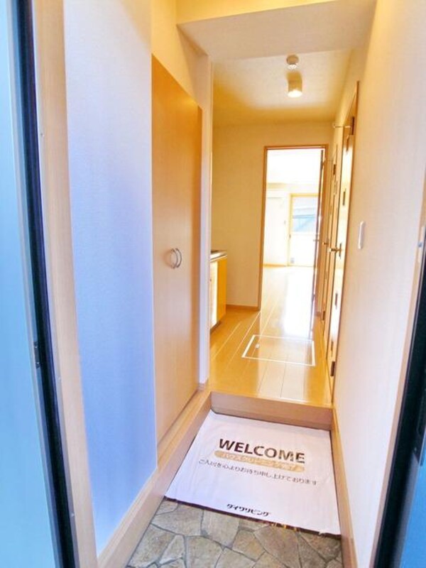 玄関(★お部屋探しは株式会社タウンハウジング東京まで★)