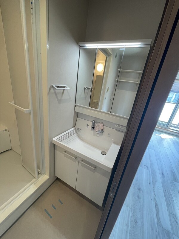 洗面(同物件の別のお部屋のイメージです。)