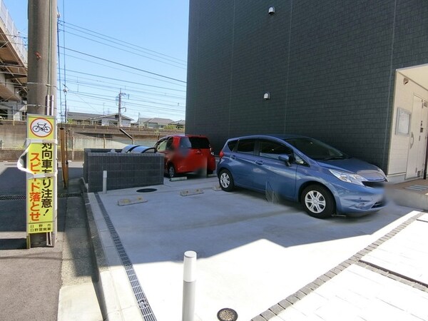 駐車場(☆外観・共有部分☆)
