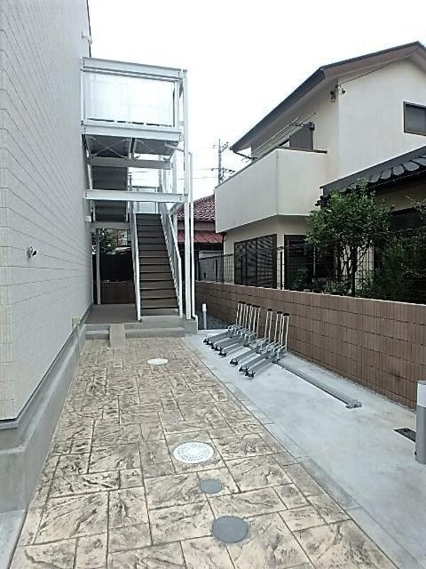 エントランス(外観・共用設備)