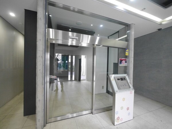 エントランス(★お部屋探しは、タウンハウジング多摩センター店へ★)