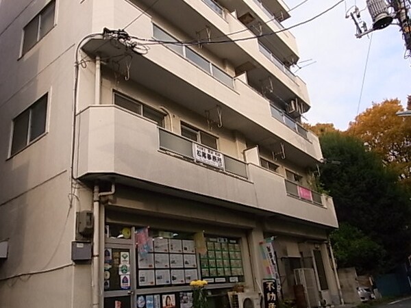 エントランス(★お問い合わせはタウンハウジングまで★)