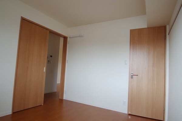 寝室(★お部屋探しはタウンハウジングまで★)