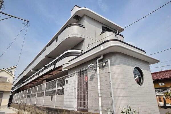 外観(★タイル張りの外観です★)