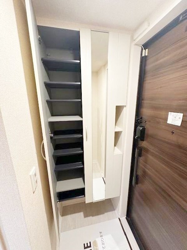 玄関(★お部屋探しは、タウンハウジング多摩センター店へ★)